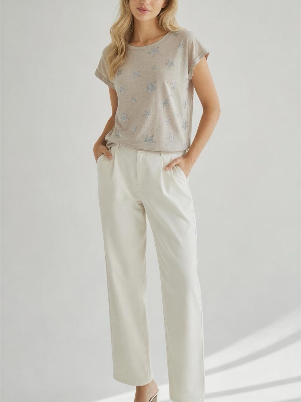 Tempo Paris Linen Star-Print Tunic Top with Metallic Stars
